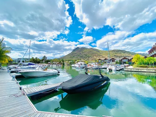 5 Bedrooms Villa in House-Villa (RES Project)