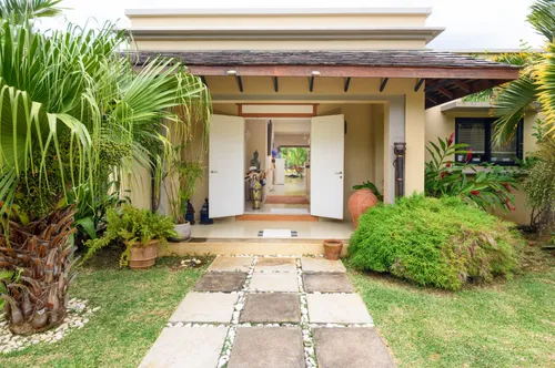 3 Bedrooms Villa in House-Villa (IRS project)