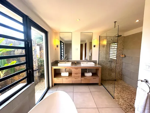 3 Bedrooms Villa in House-Villa (RES Project)