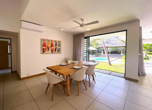 3 Bedrooms Villa in House-Villa (RES Project)