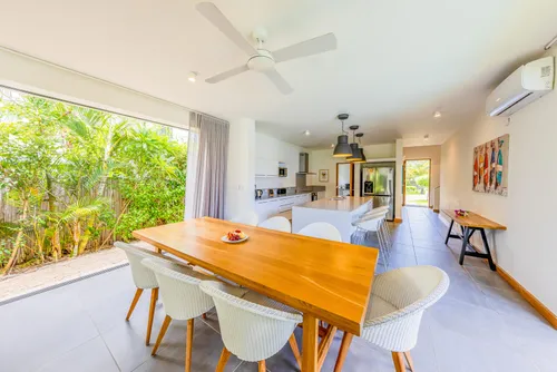 4 Bedrooms Villa in House-Villa (RES Project)