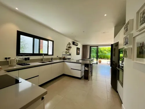 5 Bedrooms Villa in House-Villa (PDS project)