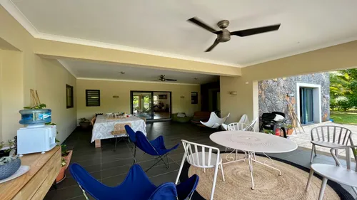 5 Bedrooms Villa in House-Villa (IRS project)