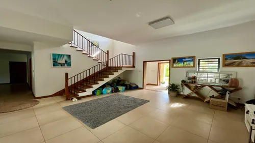 5 Bedrooms Villa in House-Villa (IRS project)