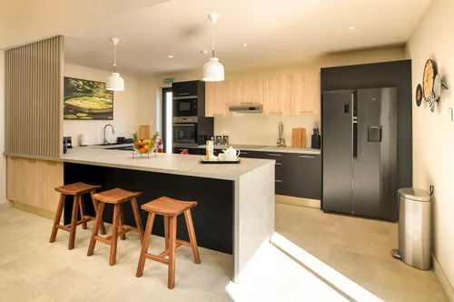 3 Bedrooms Villa in House-Villa (IRS project)