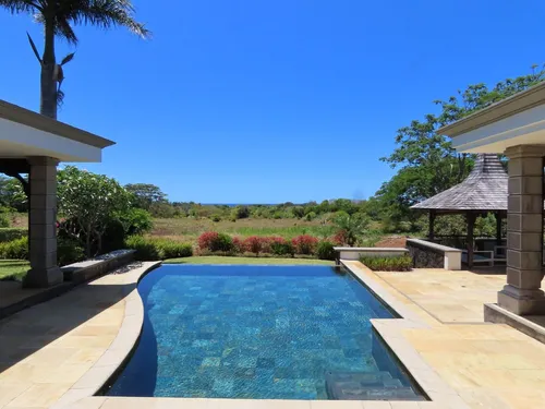 4 Bedrooms Villa in House-Villa (IRS project)