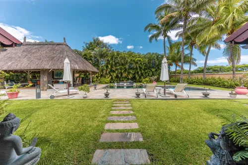 3 Bedrooms Villa in House-Villa (IRS project)