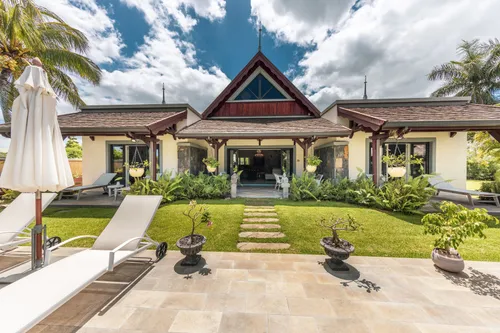 3 Bedrooms Villa in House-Villa (IRS project)