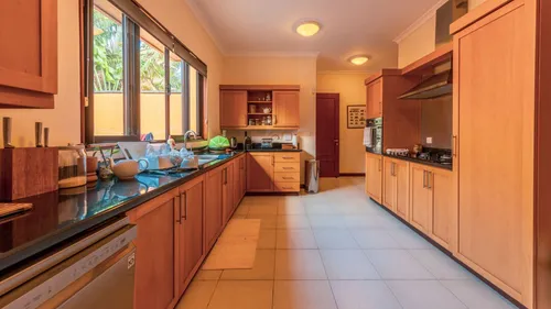 4 Bedrooms Villa in House-Villa (IRS project)