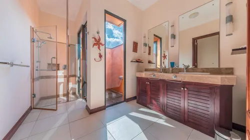 4 Bedrooms Villa in House-Villa (IRS project)