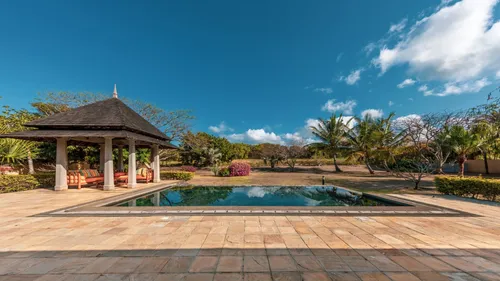 4 Bedrooms Villa in House-Villa (IRS project)