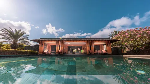 Exquisite IRS villa in the west coast