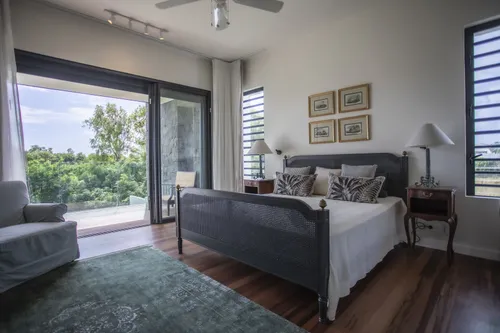 5 Bedrooms Villa in House-Villa (IRS project)