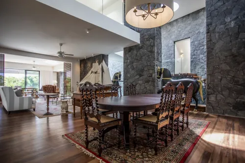 5 Bedrooms Villa in House-Villa (IRS project)