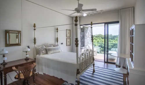 5 Bedrooms Villa in House-Villa (IRS project)