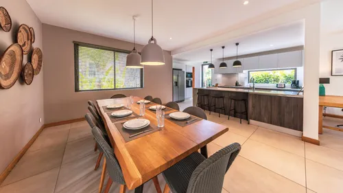 4 Bedrooms Villa in House-Villa (PDS project)