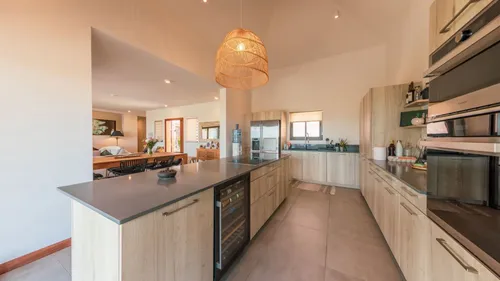 4 Bedrooms Villa in House-Villa (RES Project)