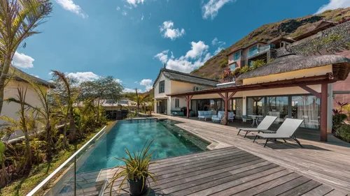 RES exceptional villa on the mountain