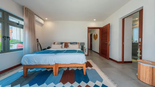 4 Bedrooms Villa in House-Villa (RES Project)