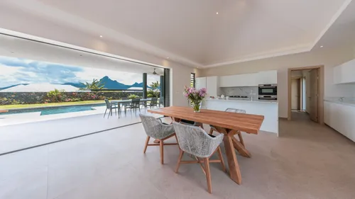 4 Bedrooms Villa in House-Villa (PDS project)