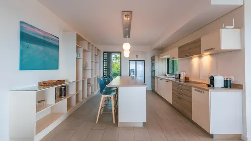 3 Bedrooms Villa in Apt P/house RES Resort