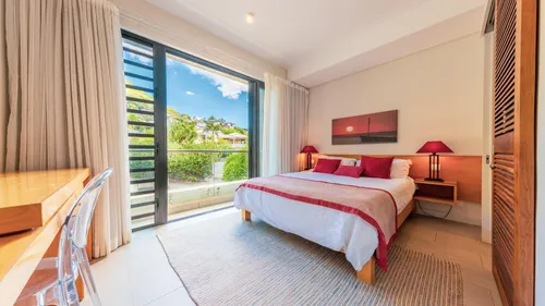 3 Bedrooms Villa in Apt P/house RES Resort