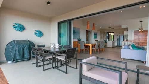 3 Bedrooms Villa in Apt P/house RES Resort
