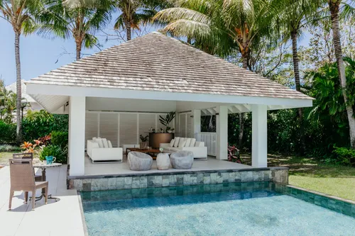 6 Bedrooms Villa in House-Villa (IRS project)