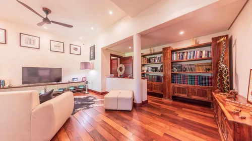 3 Bedrooms Villa in House-Villa (IRS project)