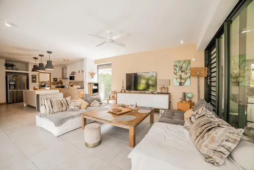 4 Bedrooms Villa in House-Villa (RES Project)