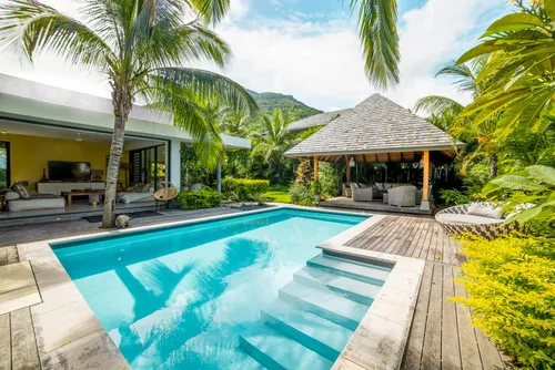 Villa 33 – Contemporary Comfort &amp;amp; Tropical Elegance in Rivière Noire