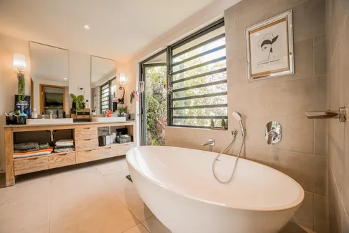 4 Bedrooms Villa in House-Villa (RES Project)