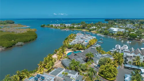 4 Bedrooms Villa in House-Villa (RES Project)