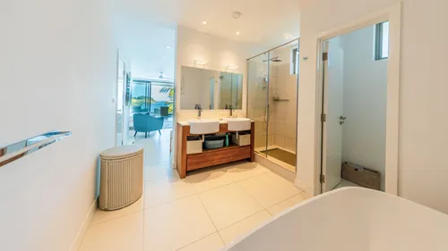 4 Bedrooms Villa in House-Villa (RES Project)