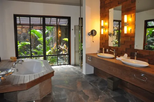 5 Bedrooms Villa in House-Villa (IRS project)