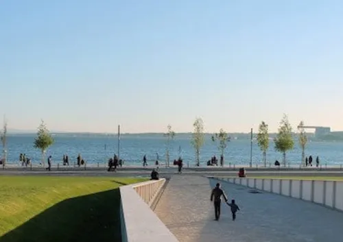  Building in Santa Maria Maior