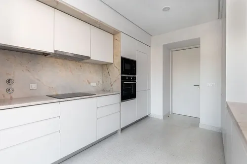  Building in Avenidas Novas (Nossa Senhora de Fátima)