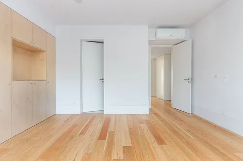 2 Bedrooms Apartment in Avenidas Novas (Nossa Senhora de Fátima)