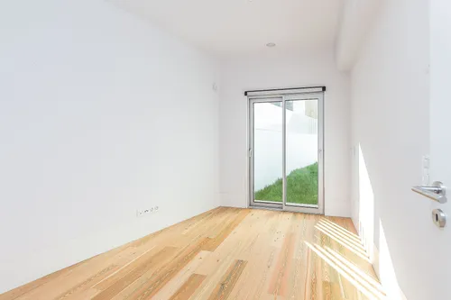 2 Bedrooms Apartment in Avenidas Novas (Nossa Senhora de Fátima)