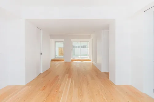 2 Bedrooms Apartment in Avenidas Novas (Nossa Senhora de Fátima)