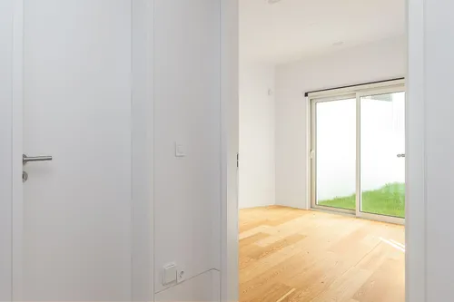 2 Bedrooms Apartment in Avenidas Novas (Nossa Senhora de Fátima)