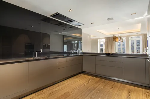 3 Bedrooms Apartment in Santo António