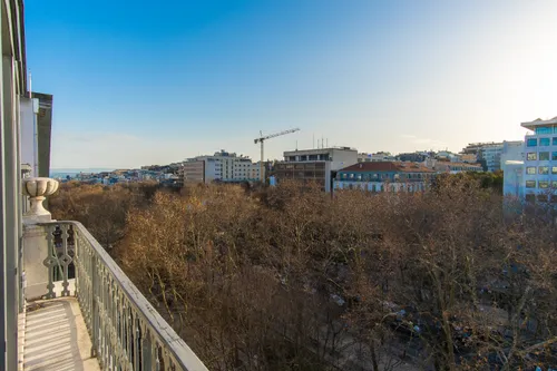 3 Bedrooms Apartment in Santo António