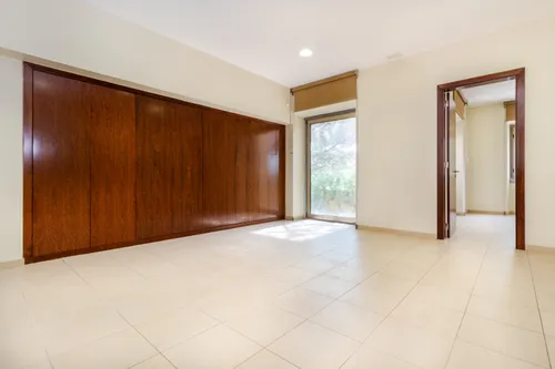 5 Bedrooms House in Belém