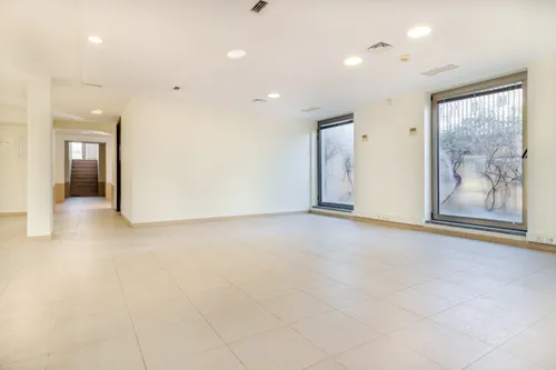 5 Bedrooms House in Belém