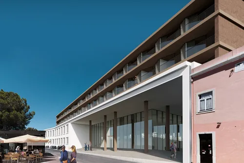 1 Bedroom Apartment in Seixal, Arrentela e Aldeia de Paio Pires