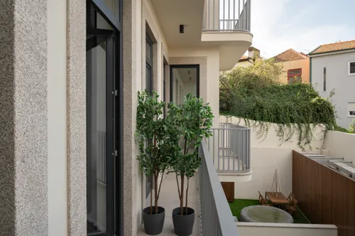 2 Bedrooms Apartment in Cedofeita, Santo Ildefonso, Sé, Miragaia, São Nicolau e Vitória