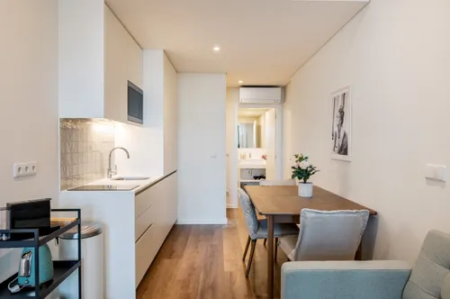 2 Bedrooms Apartment in Cedofeita, Santo Ildefonso, Sé, Miragaia, São Nicolau e Vitória