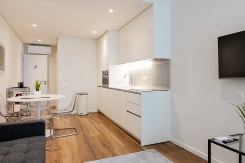 2 Bedrooms Apartment in Cedofeita, Santo Ildefonso, Sé, Miragaia, São Nicolau e Vitória