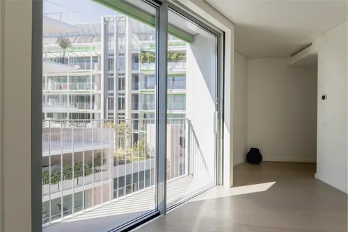 3 Bedrooms Apartment in Marvila